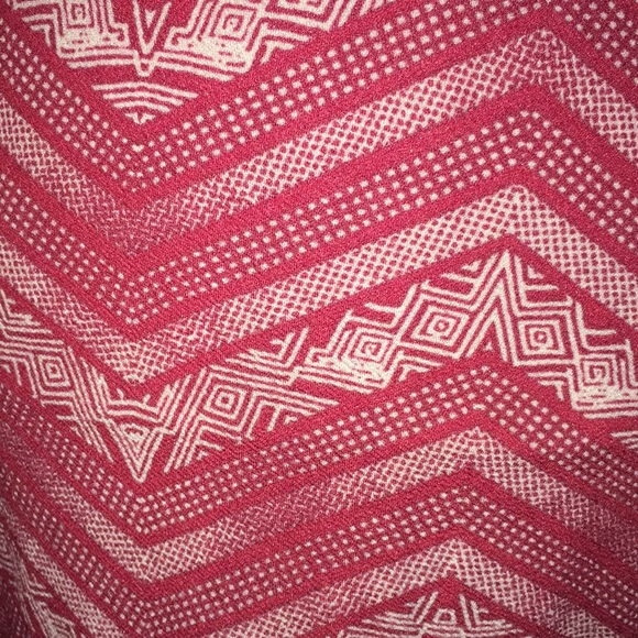 NWT S Lularoe Cassie - Picture 2 of 2